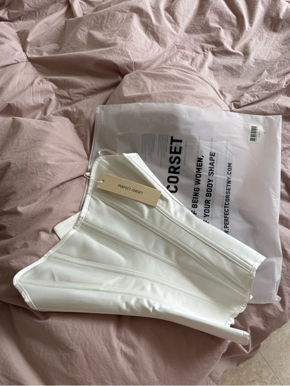 NWT perfect corset in white XXS
